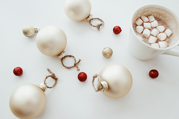 爝火燃回春浩浩拼音